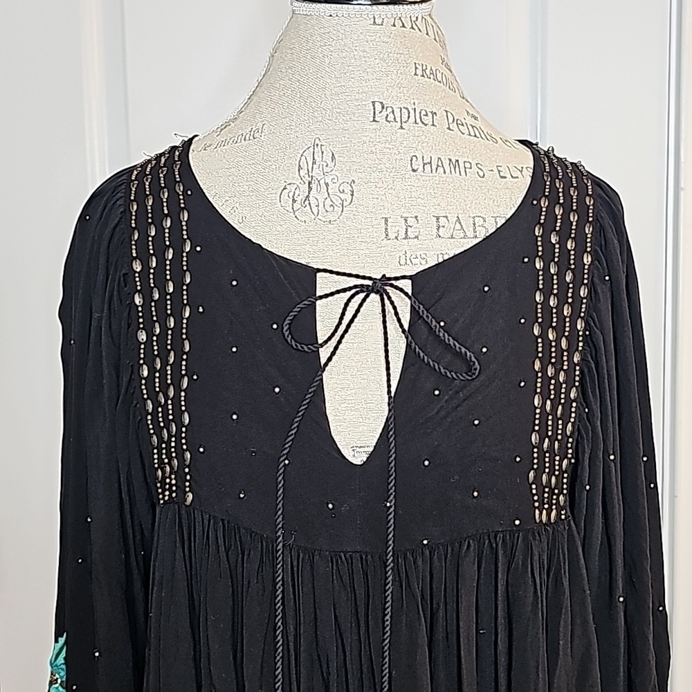 Anthro Floreat Austral Black Beaded Embroidered Boho Peasant Blouse - Size Small - Picture 4 of 12